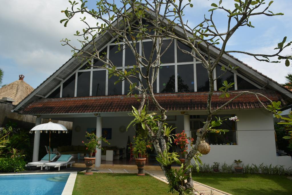 סמיניאק Villa Raquel חדר תמונה