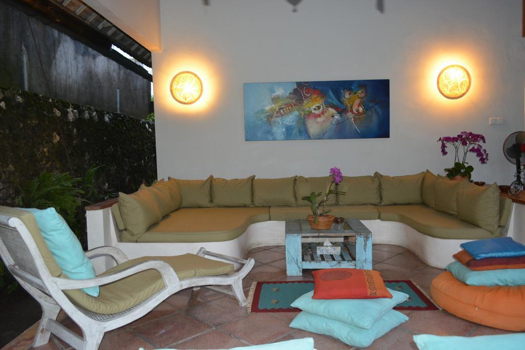 סמיניאק Villa Raquel מראה חיצוני תמונה